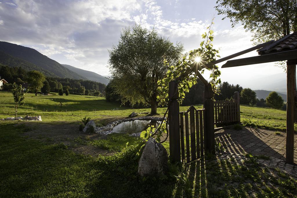 Hoelzlhof Brunico Exterior photo